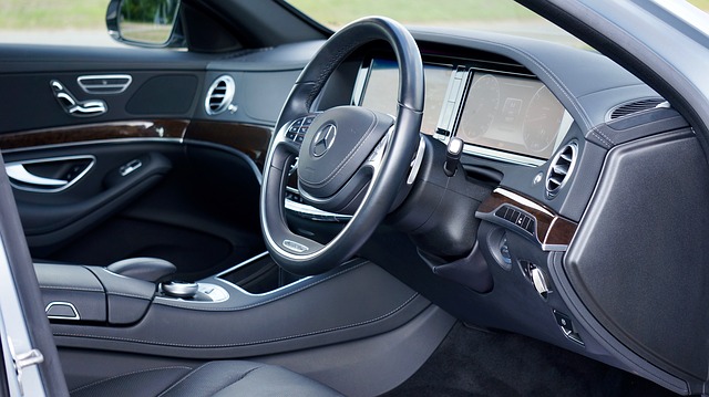 interiér vozu Mercedes